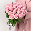 Букет из 25 розовых роз Кения