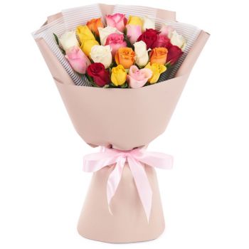 Букет из 25  разноцветных  роз Кения