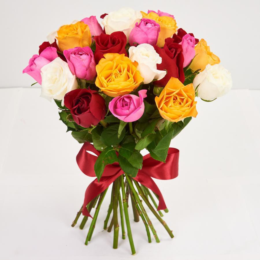 Букет из 25 разноцветных роз Кения