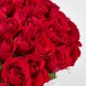 101 красная роза в плетенной корзине
