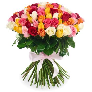Букет из 101 разноцветной розы Кения