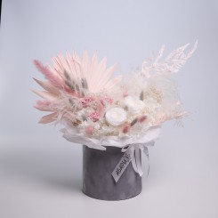 Букет из сухоцветов в коробке "Любовь"