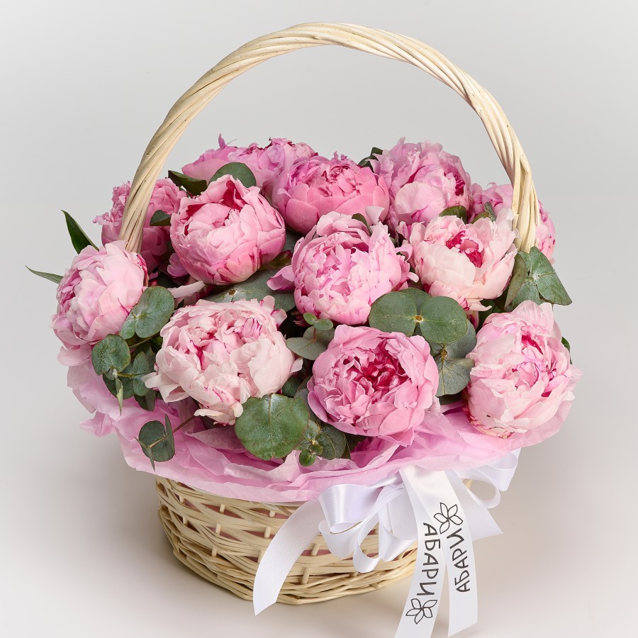 Корзина с пионами Садовое Великолепие